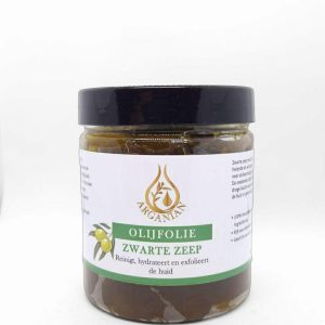 Zwarte zeep met olijf word ook wel Sabon beldi genoemd.